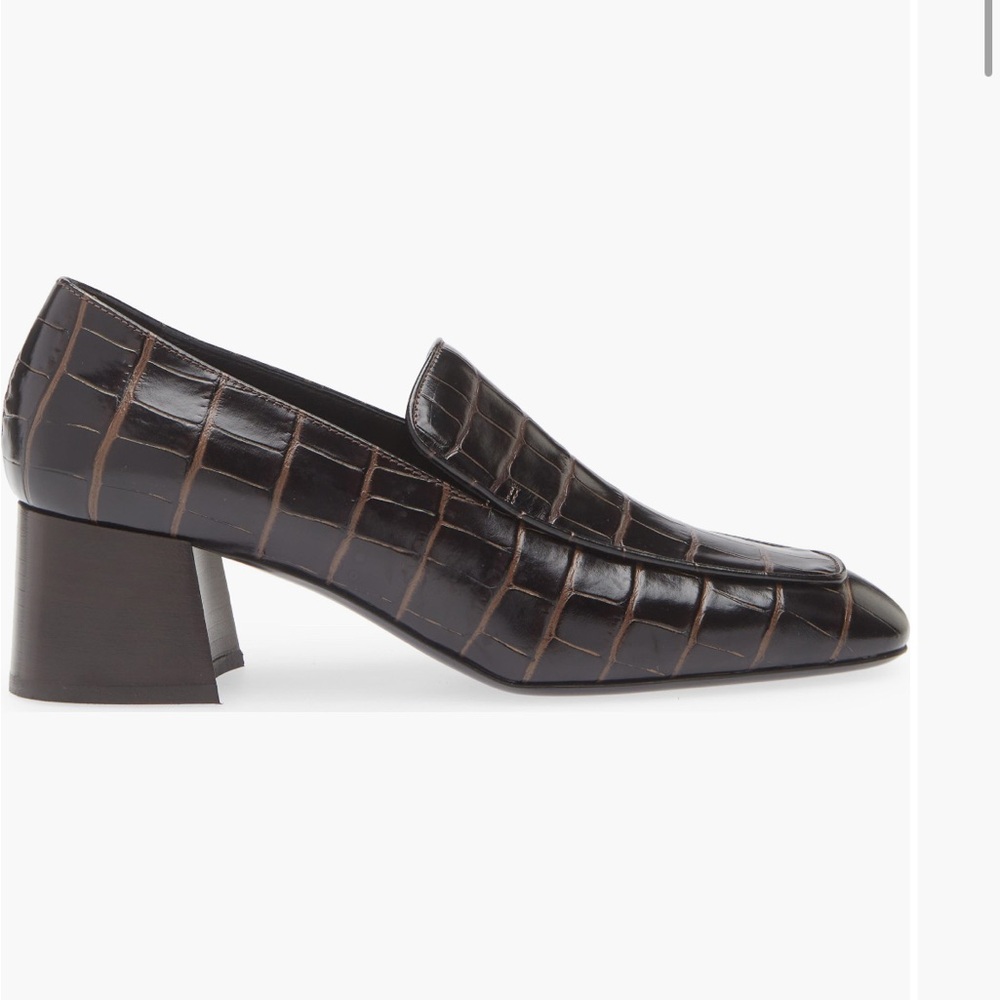 TOTEME BLOCK HEEL CROC EMBOSSED LOAFER 37
